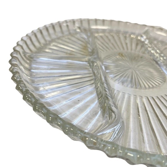 VINTAGE Glass Relish Tray Divided Round Starburst Pattern - Picture 2 of 7